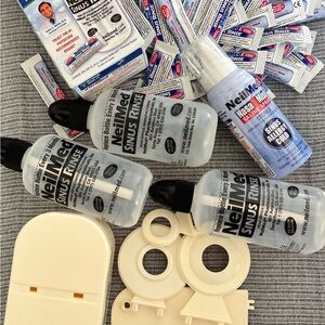 NeilMed Sinus Rinse Kit with Bottles and Packets